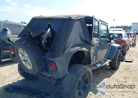 2015 Jeep Wrangler Unlimited Sahara из США, поврежденный, VIN 1C4BJWEG6FL591652